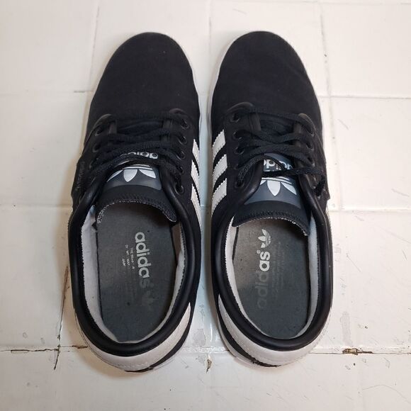 Adidas Seeley Men's Size 7.5 Black/White - Picture 7 of 8